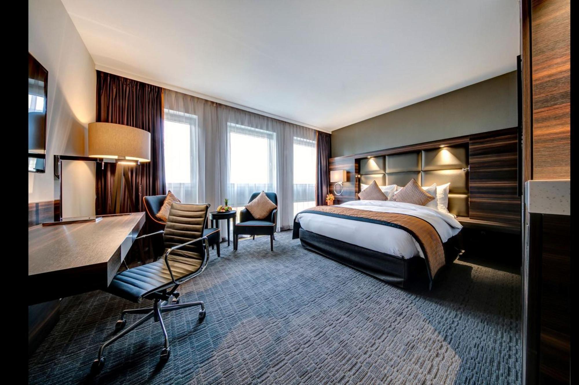 נוישאטל Hotel Beaulac מראה חיצוני תמונה